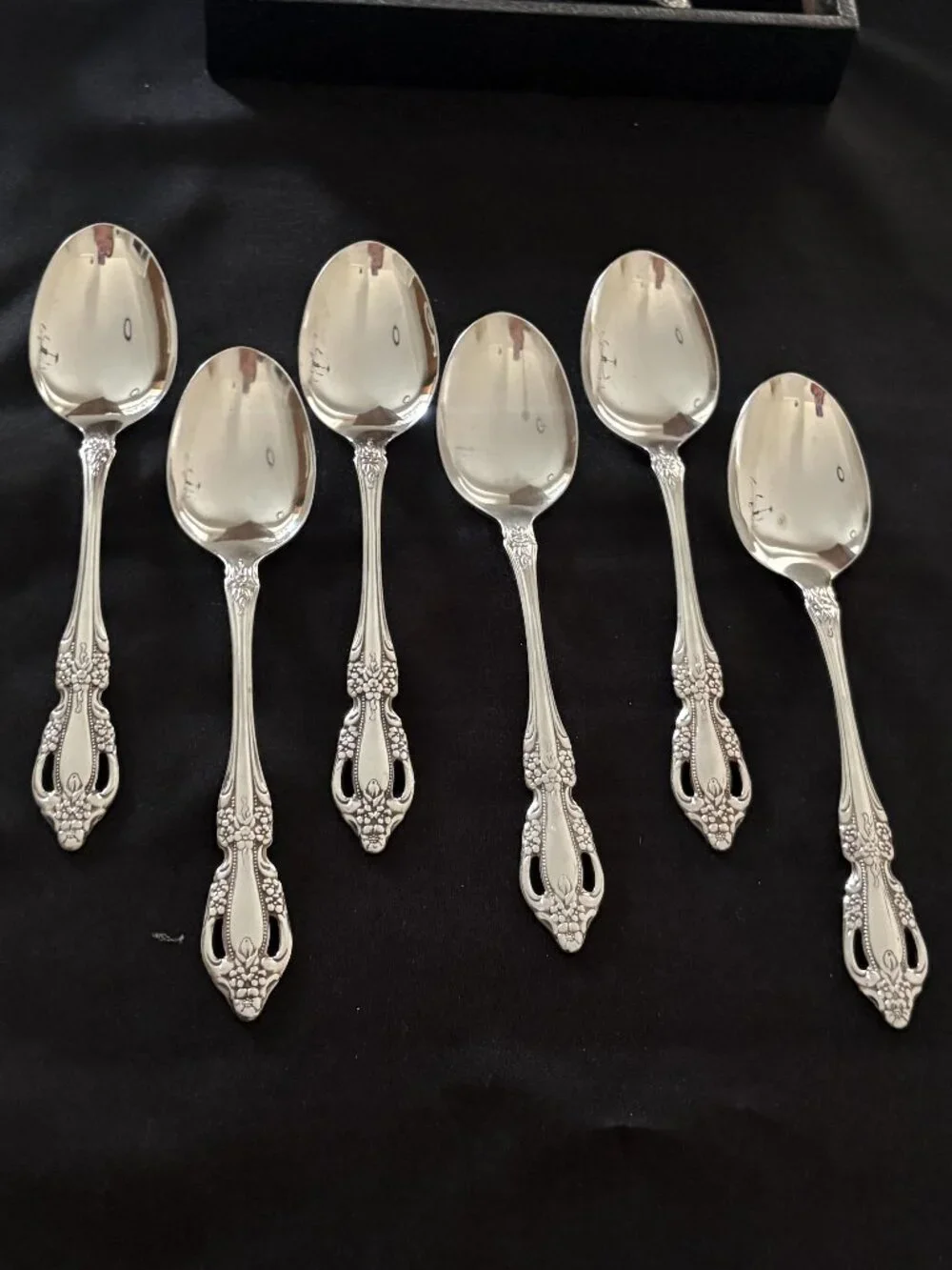 Oneida Raphael Stainless - Soup Spoons